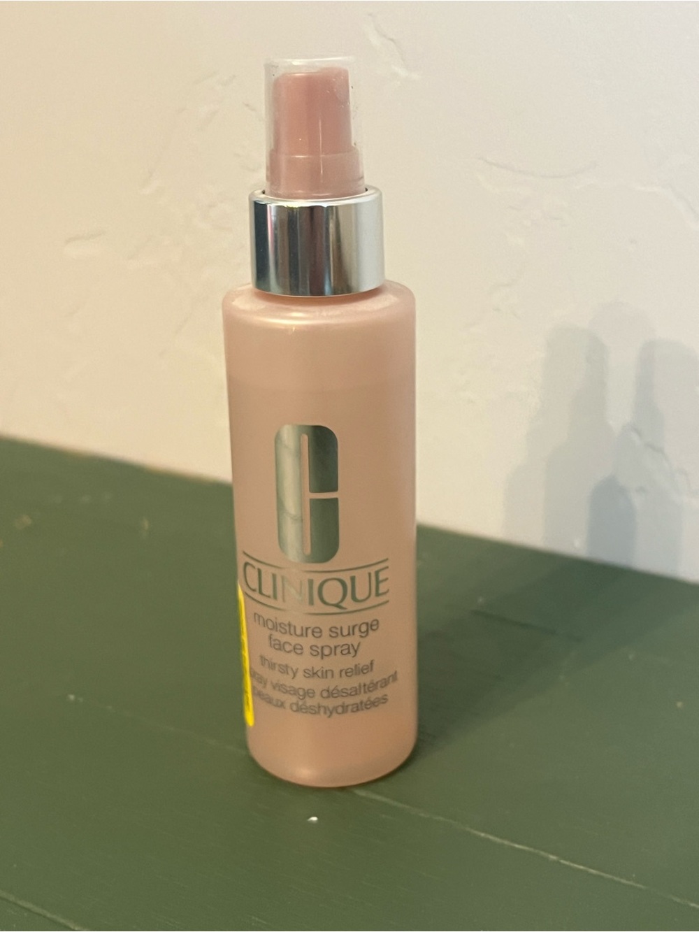 Clinique Moisture Surge™ Face Spray Thirsty Skin Relief